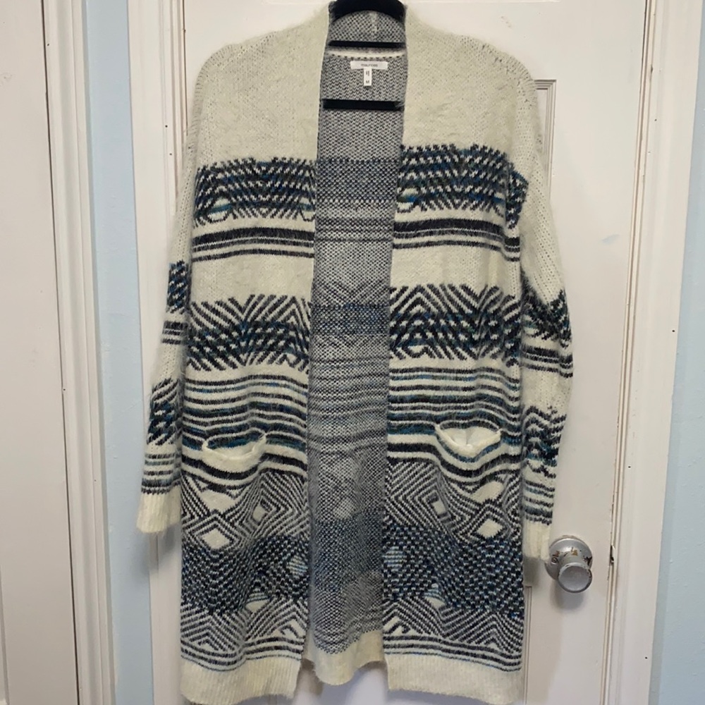 Maurices fuzzy Cardigan